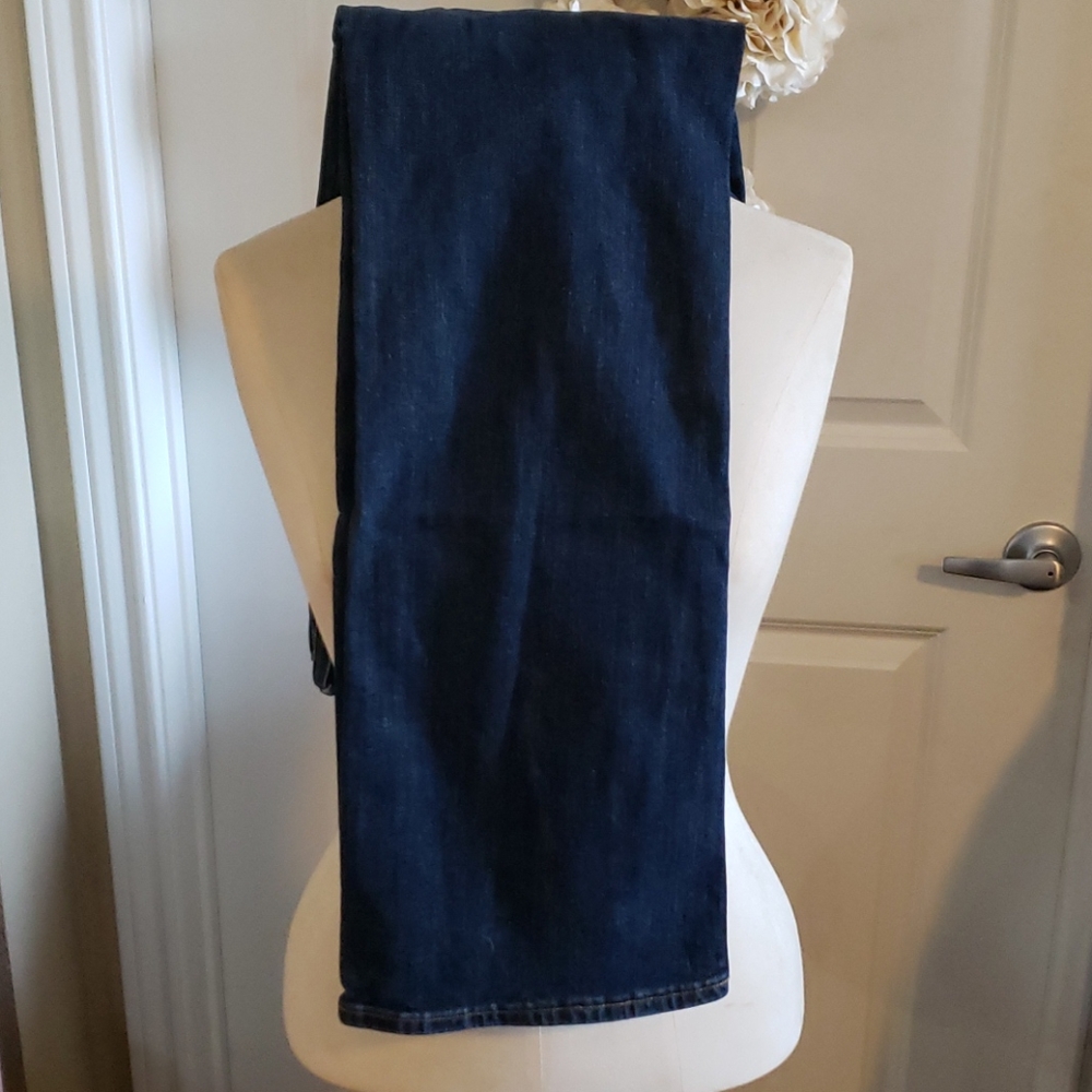 Old Navy blue jeans - Picture 2 of 4